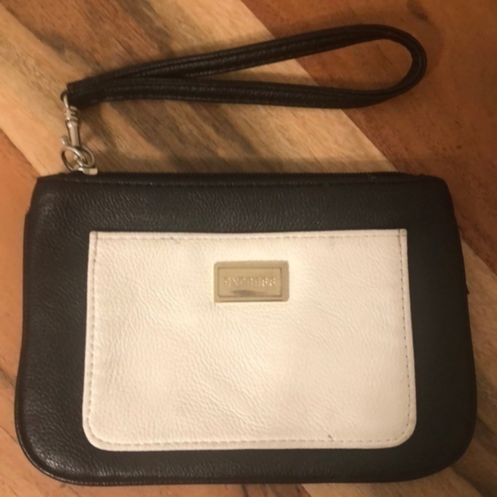 Express cream and black wristlet